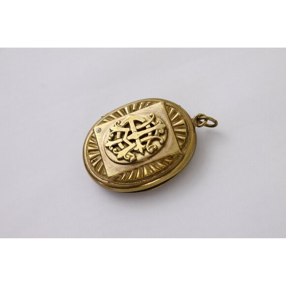 Victorian gilt stash locket Amity Eternity Infinity, antique monogram locket - Picture 3 of 10